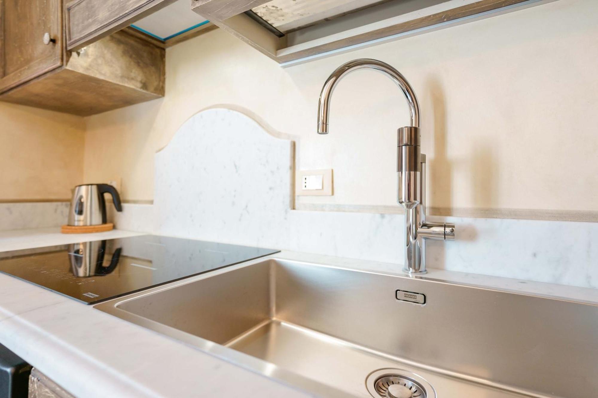 Canaletto Apartment Болонья Экстерьер фото