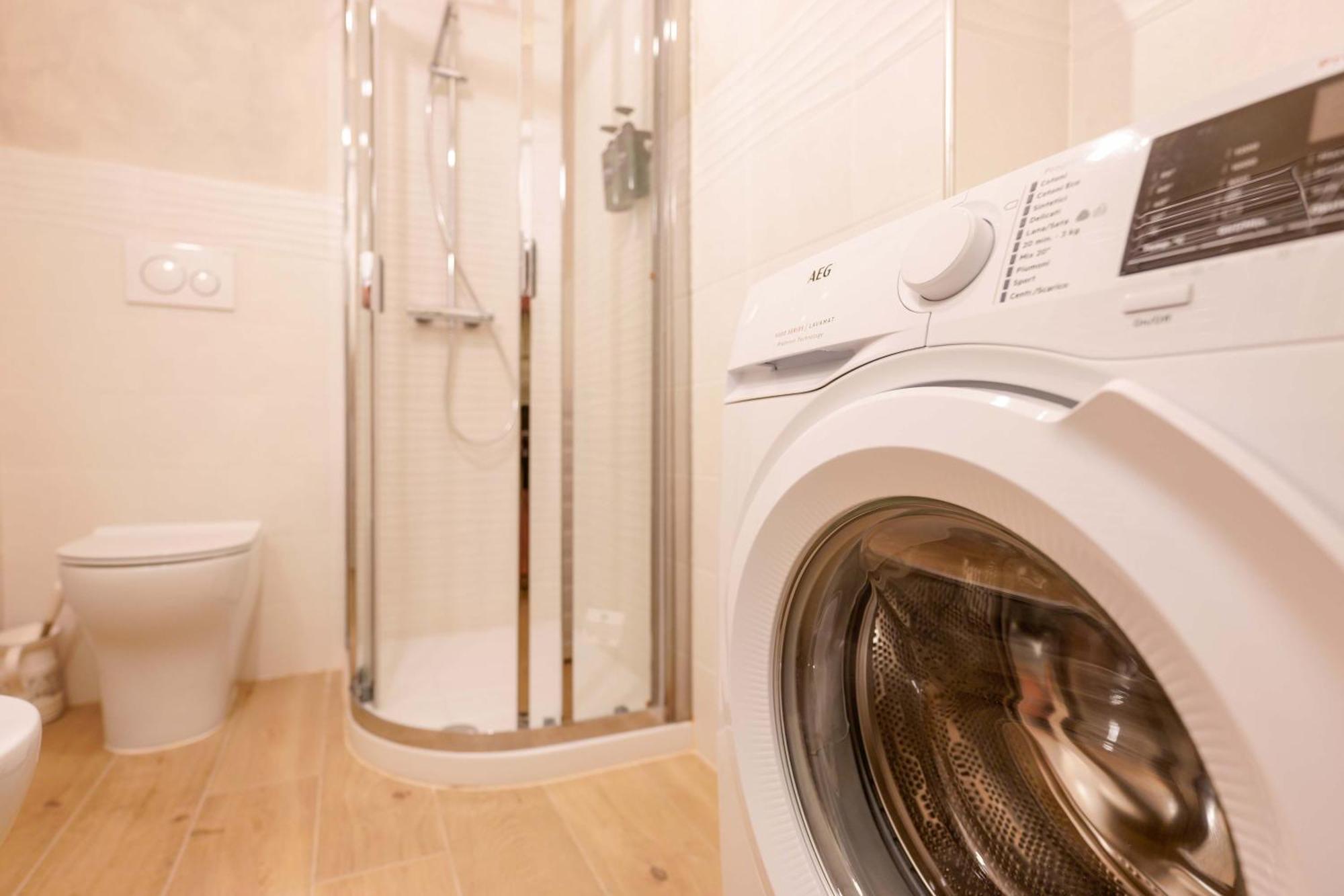 Canaletto Apartment Болонья Экстерьер фото