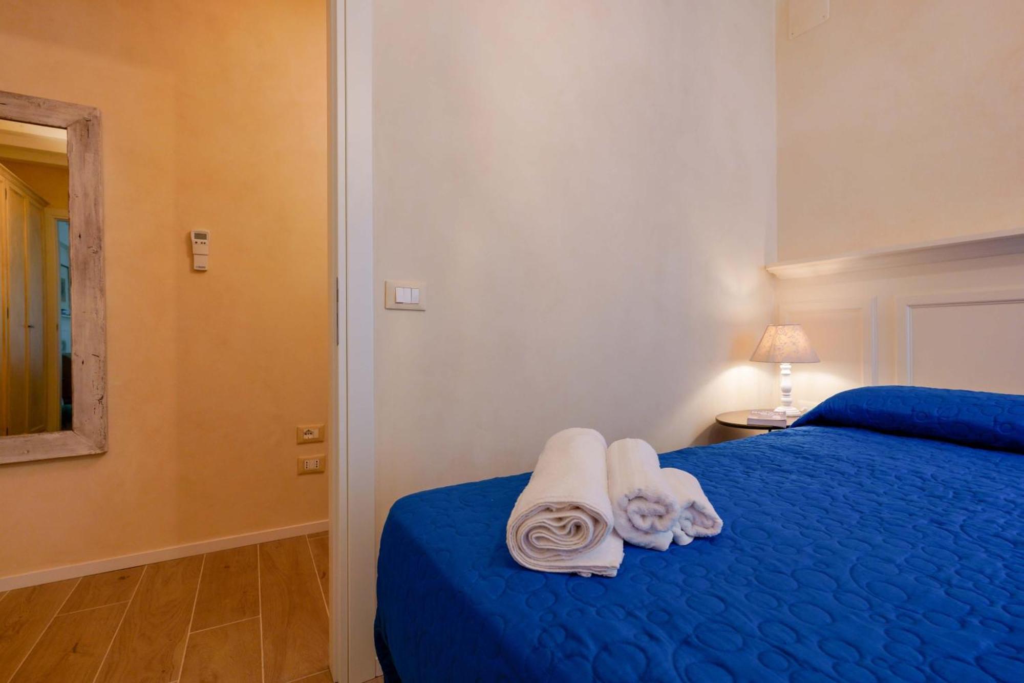 Canaletto Apartment Болонья Экстерьер фото