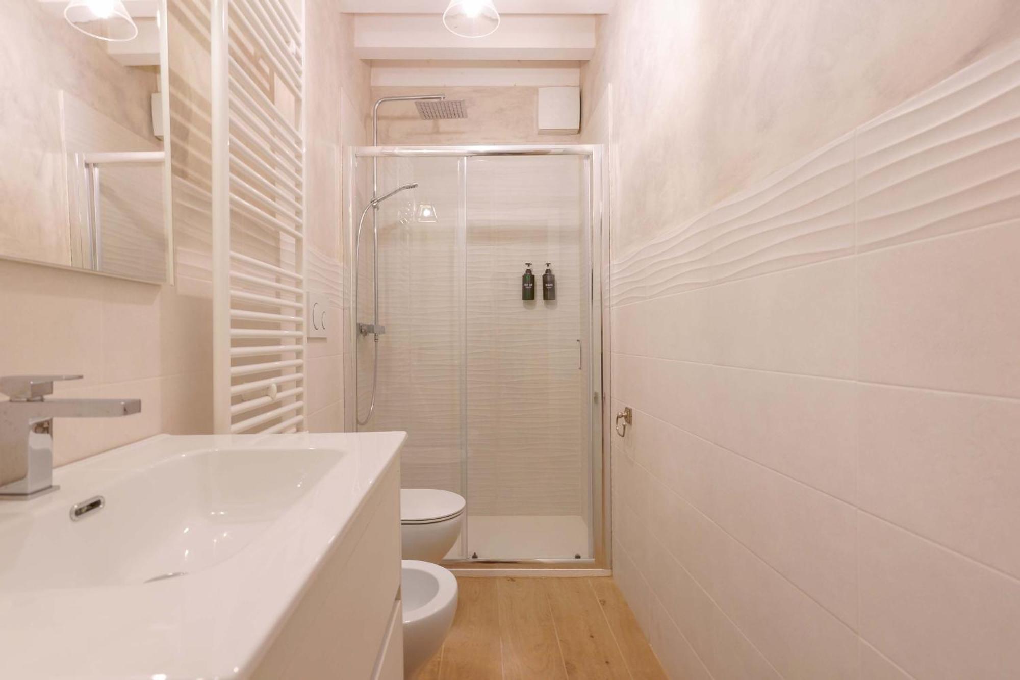 Canaletto Apartment Болонья Экстерьер фото